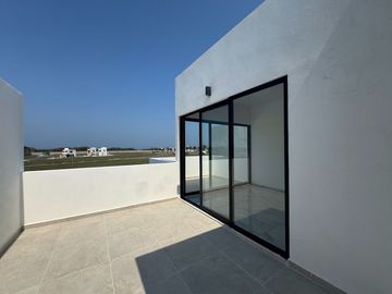 VENDO CASA EN LA RIVIERA VERACRUZANA EN CLUSTER