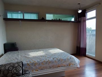 Casa en venta, 3 niveles, jardín en excelente estado de conservación, cerca de Apizaco Tlaxcala.