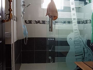 Casa en venta, 3 niveles, jardín en excelente estado de conservación, cerca de Apizaco Tlaxcala.
