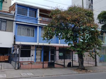 VENTA CASA BARRIO GRANADA - NORTE CALI