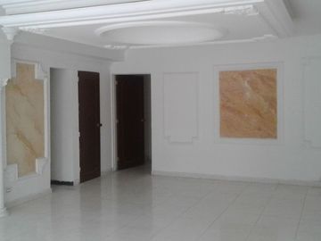 VENTA CASA BARRIO GRANADA - NORTE CALI