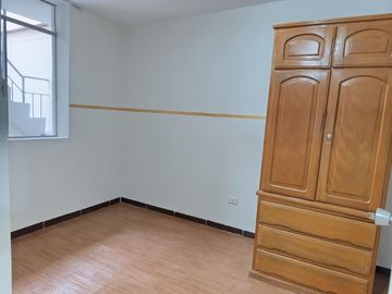 En Venta Hermosa Casa - Con Ingreso Independiente Al Piso 2