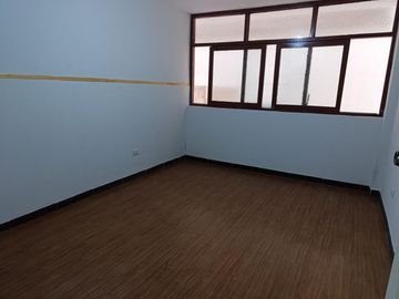 En Venta Hermosa Casa - Con Ingreso Independiente Al Piso 2
