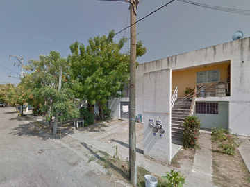 CASA DE RECUPERACIÓN BANCARIA EN CALLE AV PASEO DE LAS ROSAS, COL. JARDINES DEL SOL, BAHÍA DE BANDERAS, NAYARÍT. ¡NO SE ACEPTAN CRÉDITOS!