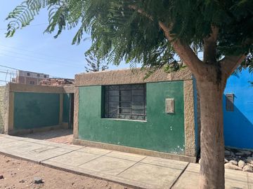 Ocasión!!! Se Vende Casa Con Toda La Documentación En Regla, Inscrita En Registros Públicos Para Entrega Inmediata.