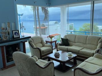 casa frente al mar de venta en portoviejo crucita Y/T