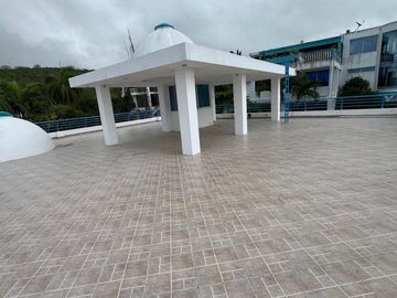 casa frente al mar de venta en portoviejo crucita Y/T