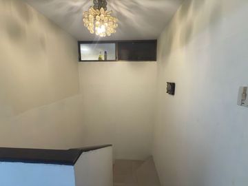 VENTA DE CASA EN FUENTES DEL RIO K 10 VIA SAMBORONDON