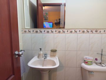 VENTA DE CASA EN FUENTES DEL RIO K 10 VIA SAMBORONDON