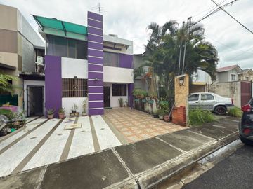 VENTA DE CASA EN FUENTES DEL RIO K 10 VIA SAMBORONDON