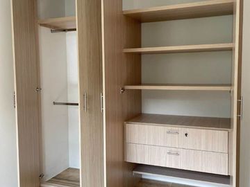 SE VENDE O RENTA CÓMODA CASA EN CONDOMINIO TULCÁN PEREIRA