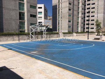 Venta Departamento en condominio con vigilancia en Huixquilucan 25-2072