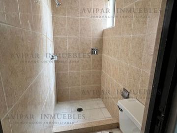 VENTA DE CASA EN AV CAFETALES, FRACC. HACIENDAS DE COYOACAN CDMX.