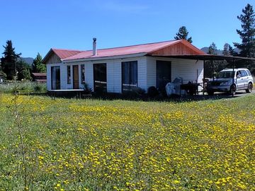 Vende casa 3D + cabaña con acceso directo y vista en Lago Colbun Machicura