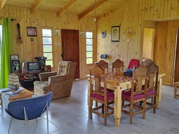 Vende casa 3D + cabaña con acceso directo y vista en Lago Colbun Machicura