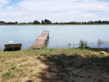 Vende casa 3D + cabaña con acceso directo y vista en Lago Colbun Machicura