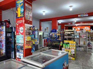 Casa Comercial de Venta en Manta Zona Norte D/Q