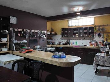 Casa Comercial de Venta en Manta Zona Norte D/Q