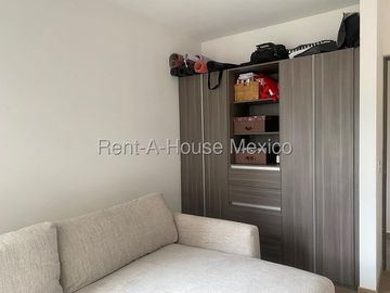 Vendo Departamento en Río San Joaquín, Ampliación Granada, CDMX 25-2372AVC