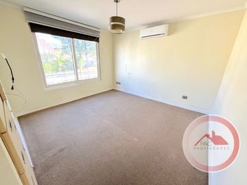Tu nuevo hogar te espera! Con amplio patio y en condominio.