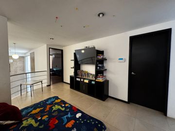 Casa en Venta en Villa Magna con 4 recamaras