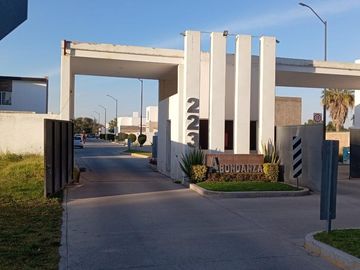 Venta Casa Una Planta al Norte de Aguascaientes Condominio Privado Residencial Abondanza
