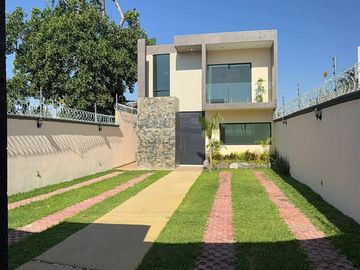 CASA NUEVA EN PEDREGAL DE LAS FUENTES, JIUTEPEC