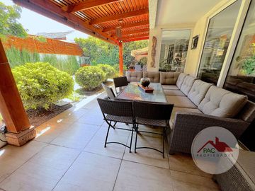 Hermosa casa en condominio privado – Seguridad, comodidad y calidad de vida