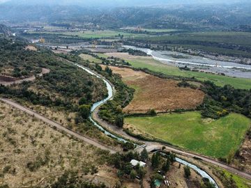 Terreno de 20,28 hectáreas uso agrícola , forestal , turismo, estancia ganadera