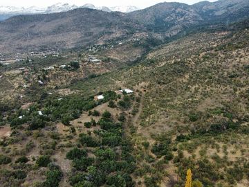 Terreno de 20,28 hectáreas uso agrícola , forestal , turismo, estancia ganadera