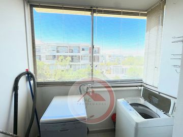 Excelente departamento en interior condominio