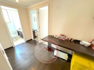 Excelente departamento en interior condominio