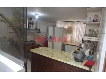 Descubre tu próximo hogar en Urbanizacion Vista Alegre, Santiago de Surco, Lima