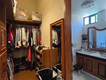 CASA EN VENTA EN CUMBRES DE MORELIA – ELEGANCIA, ESPACIOS AMPLIOS Y EXCELENTE UBICACIÓN