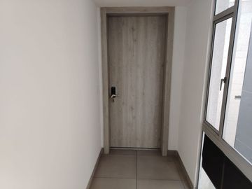 DEPARTAMENTO  EN VENTA EN EDIFICIO SECTOR MOSCÚ QUITO