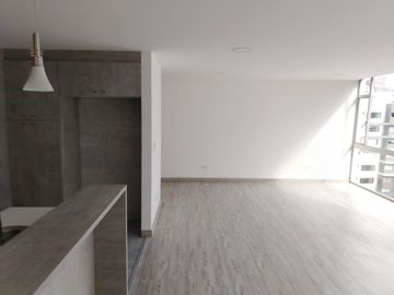 DEPARTAMENTO  EN VENTA EN EDIFICIO SECTOR MOSCÚ QUITO