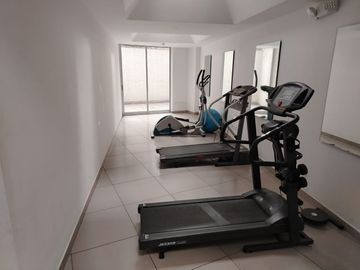 DEPARTAMENTO  EN VENTA EN EDIFICIO SECTOR MOSCÚ QUITO
