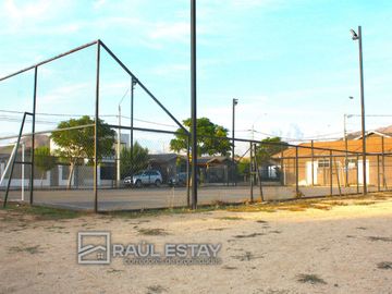 VENDEMOS Hermosa Casa semi nueva en excelente Villa