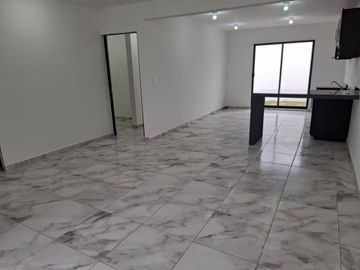 VENDO CASA DE UN NIVEL EN FRACCIONAMIENTO CON VIGILANCIA