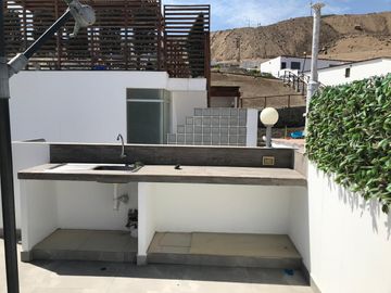 ¡¡ Excelente Ocasión !! ¡¡ Alquiler De Bonita Casa Con Vista Al Mar En Puerto Fiel - Km. 121.5 Panamericana Sur !! 🌞🏡🌊