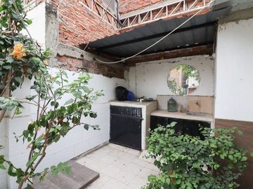 casa de venta en manta zona centro gr