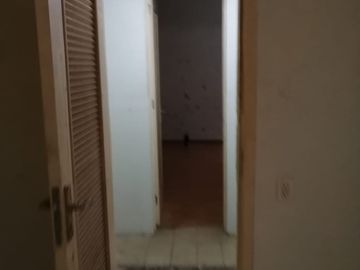 VENTA DE AMPLIO DPTO. EN SANTA MARIA LA RIVERA, CUAUHTÉMOC, CDMX.