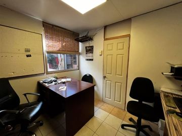 Casa En Venta Con Galpón 510m2, La Granja.