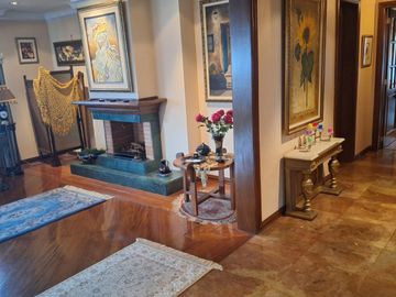 departamento en venta Gonzales Suarez Quito Ecuador 3 dormitorios