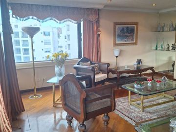 departamento en venta Gonzales Suarez Quito Ecuador 3 dormitorios