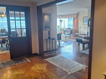 departamento en venta Gonzales Suarez Quito Ecuador 3 dormitorios