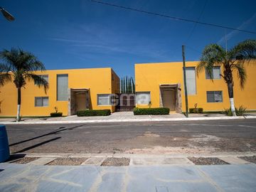 Gana dinero con estas casas en Cajititlán | Ideal para Airbnb o fines de semana”