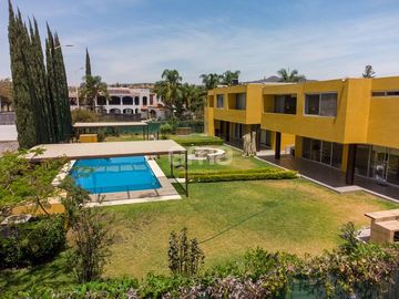Gana dinero con estas casas en Cajititlán | Ideal para Airbnb o fines de semana”