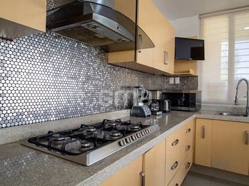 Gana dinero con estas casas en Cajititlán | Ideal para Airbnb o fines de semana”