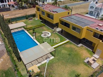 Gana dinero con estas casas en Cajititlán | Ideal para Airbnb o fines de semana”